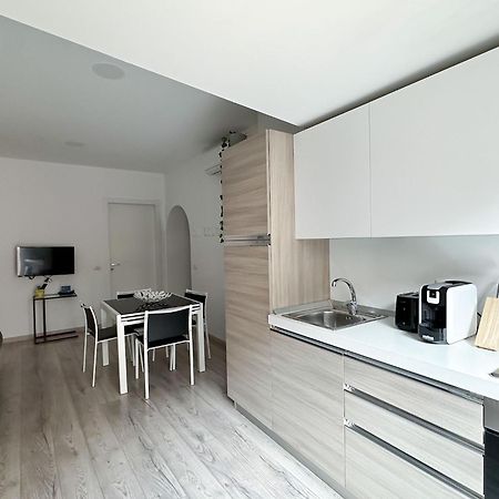 Ca Belverz Center Town Apartment ベッラージョ エクステリア 写真