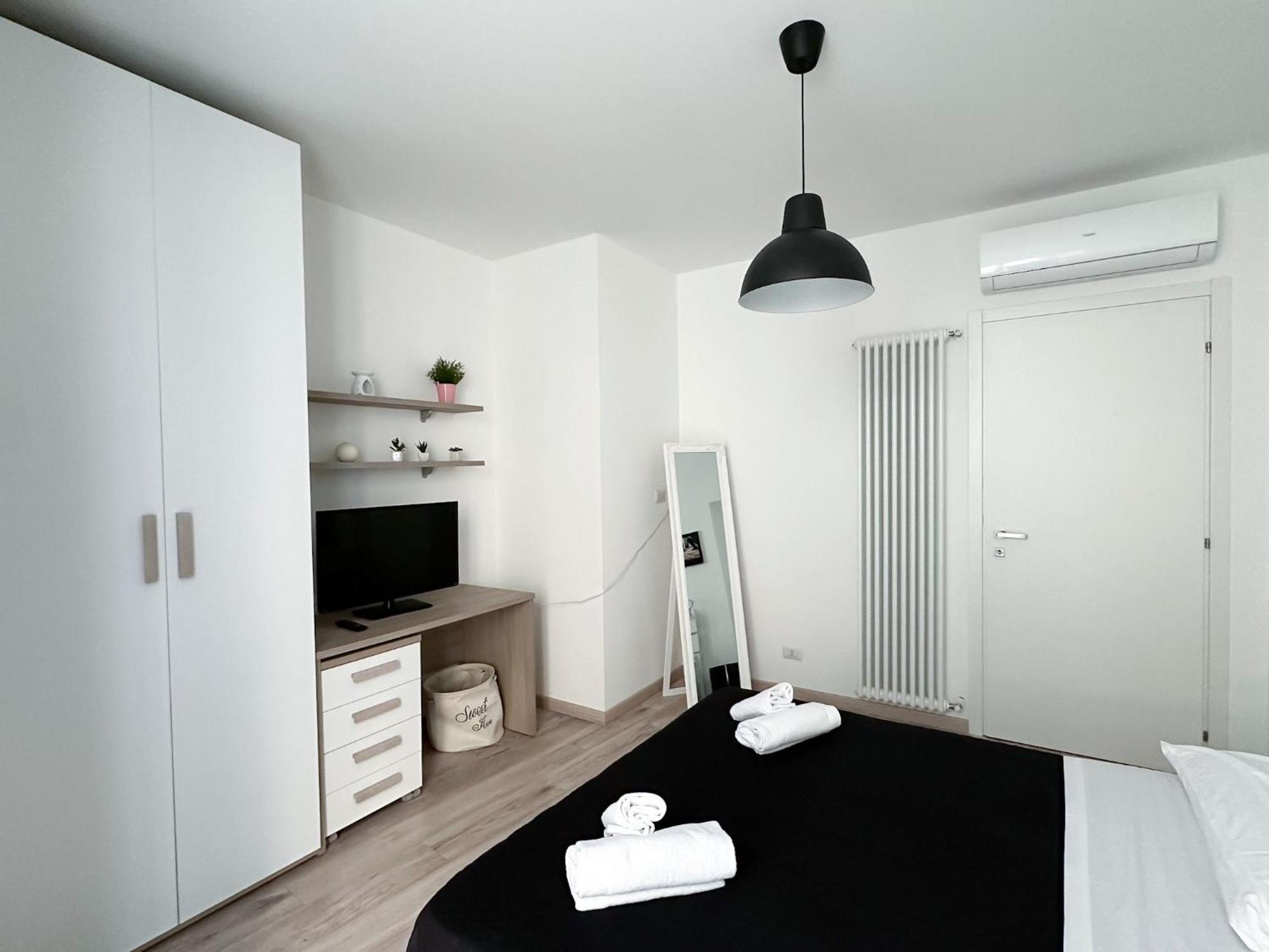 Ca Belverz Center Town Apartment ベッラージョ エクステリア 写真