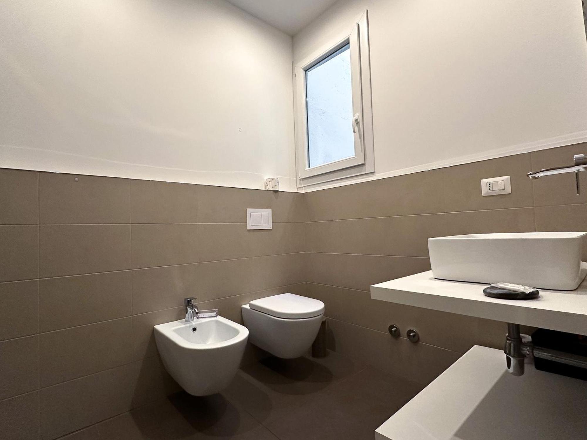 Ca Belverz Center Town Apartment ベッラージョ エクステリア 写真
